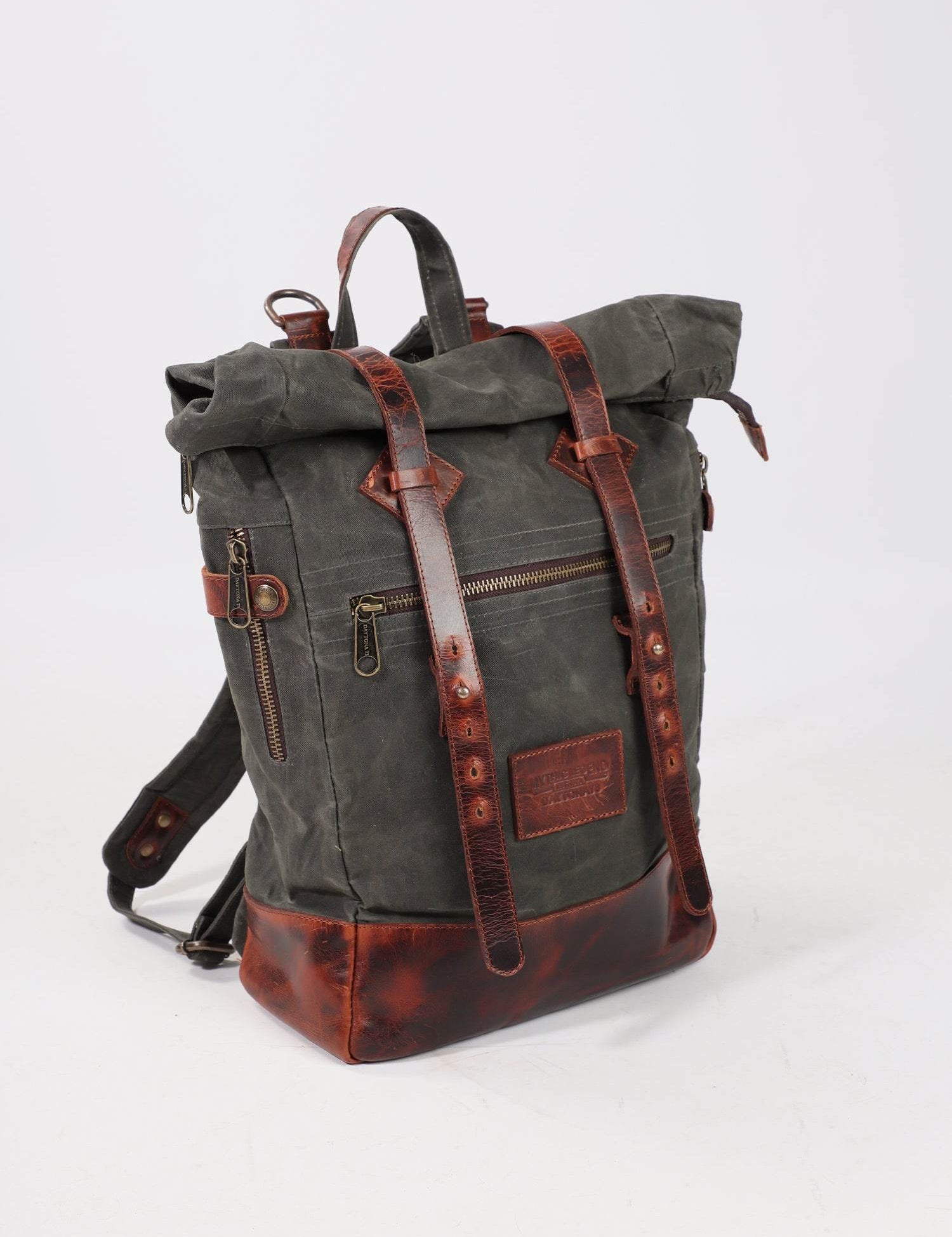 Mercado - Waxed canvas backpack