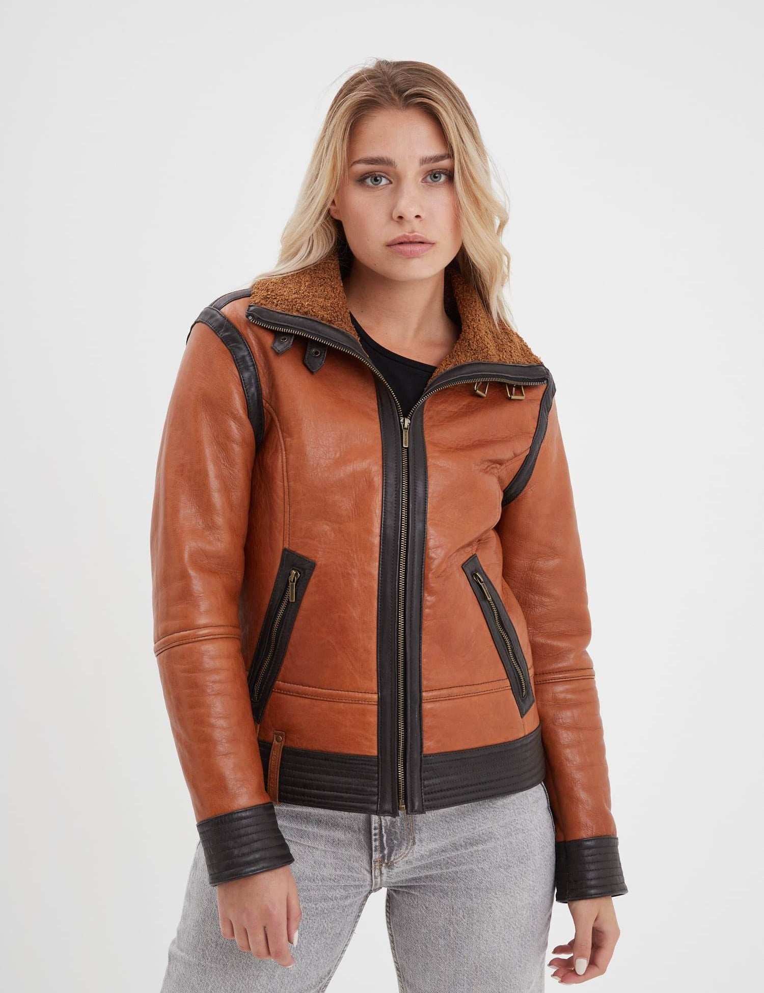 Emilia - Women's leather bomber jacket