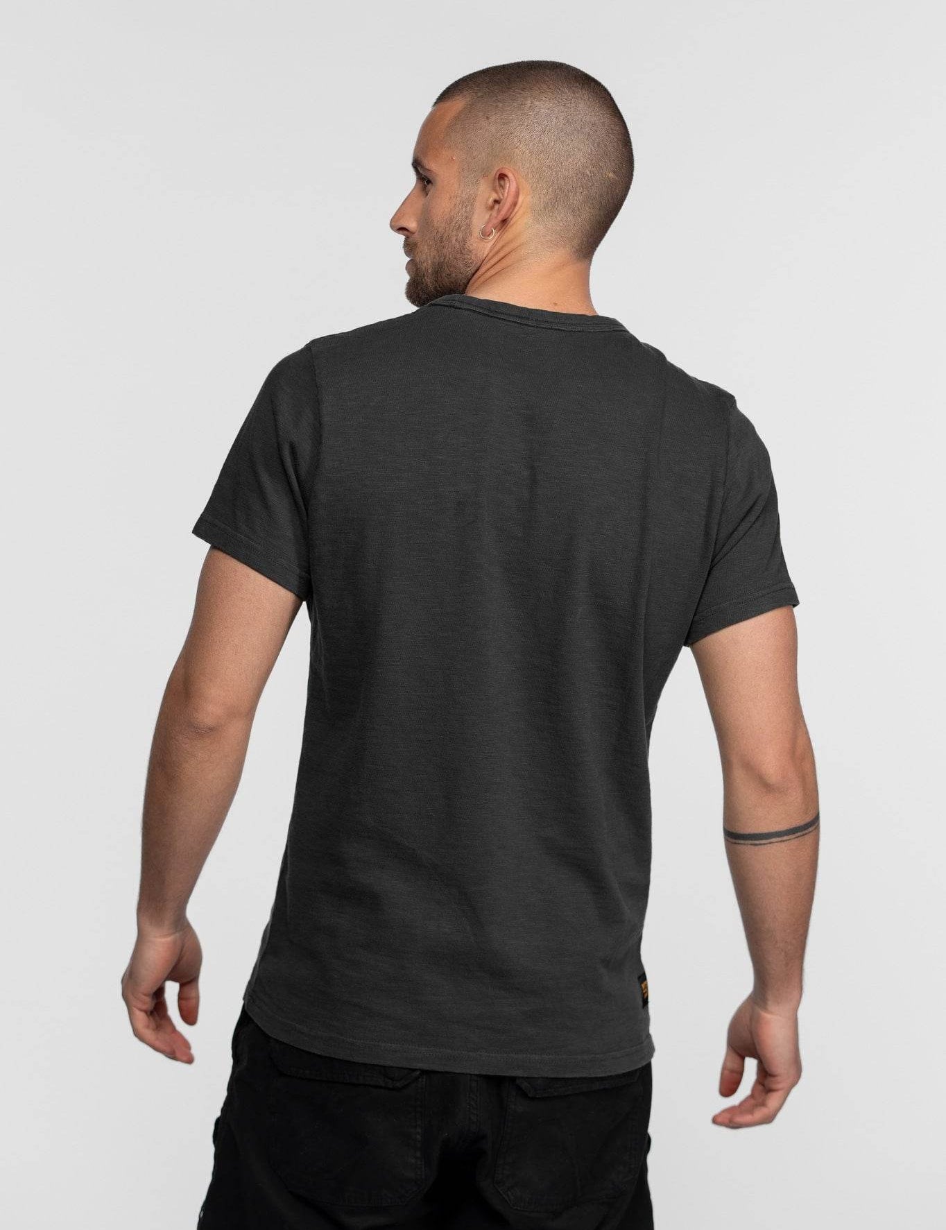 T-shirt noir chiné à manches courtes, vue de dos.