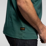 Vernon - Ouvrier d'usine de t-shirts