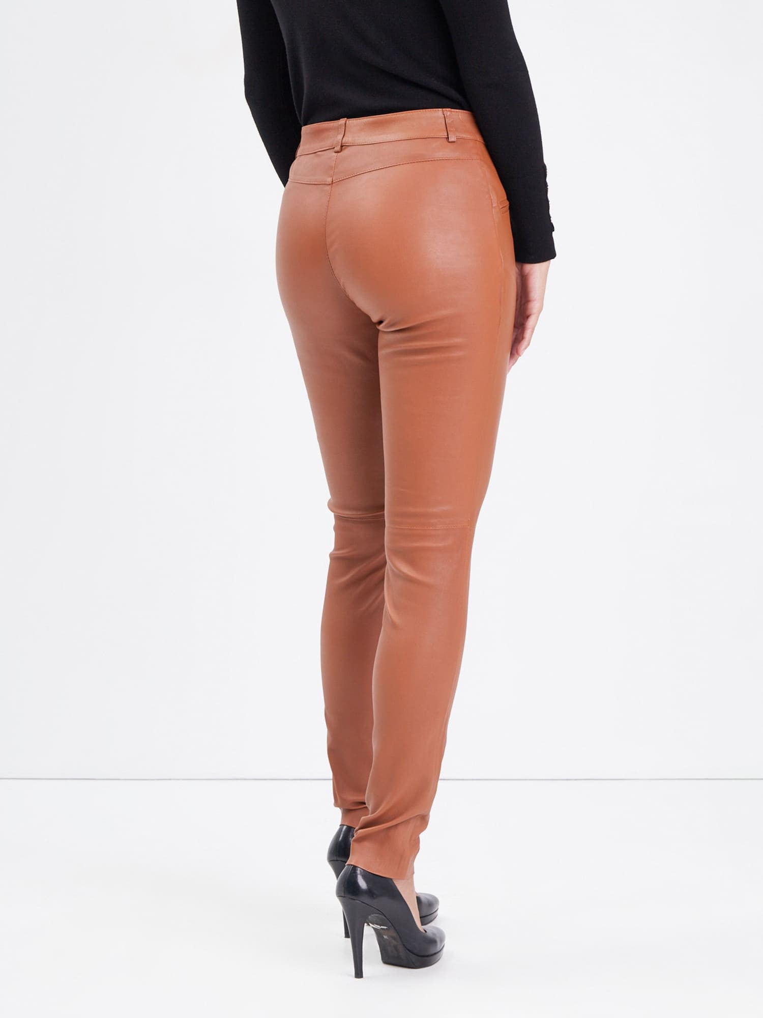 Dina - Pantalon cuir femme - Accueil