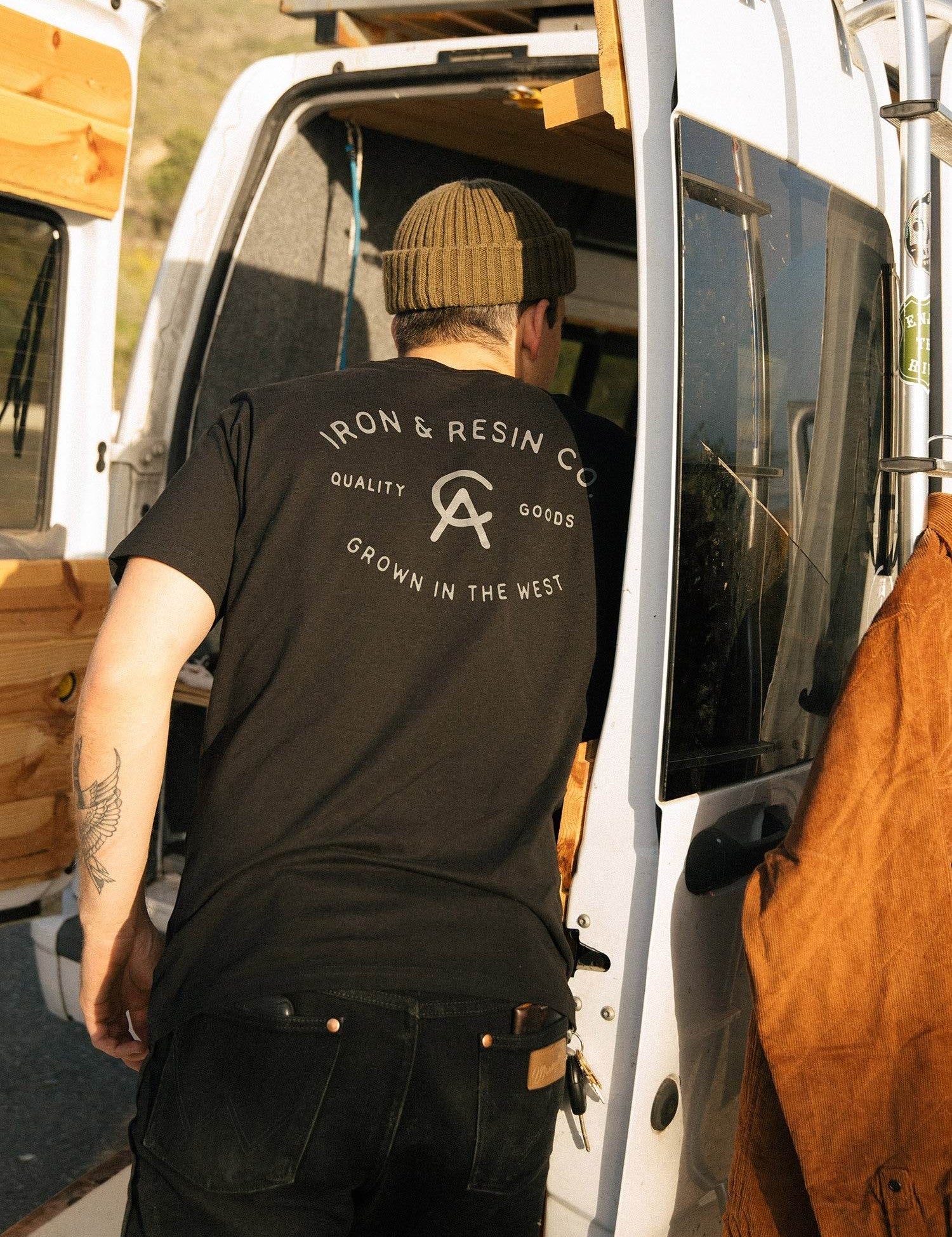 Grown in the west - T-shirt homme homme - IRON & RESIN