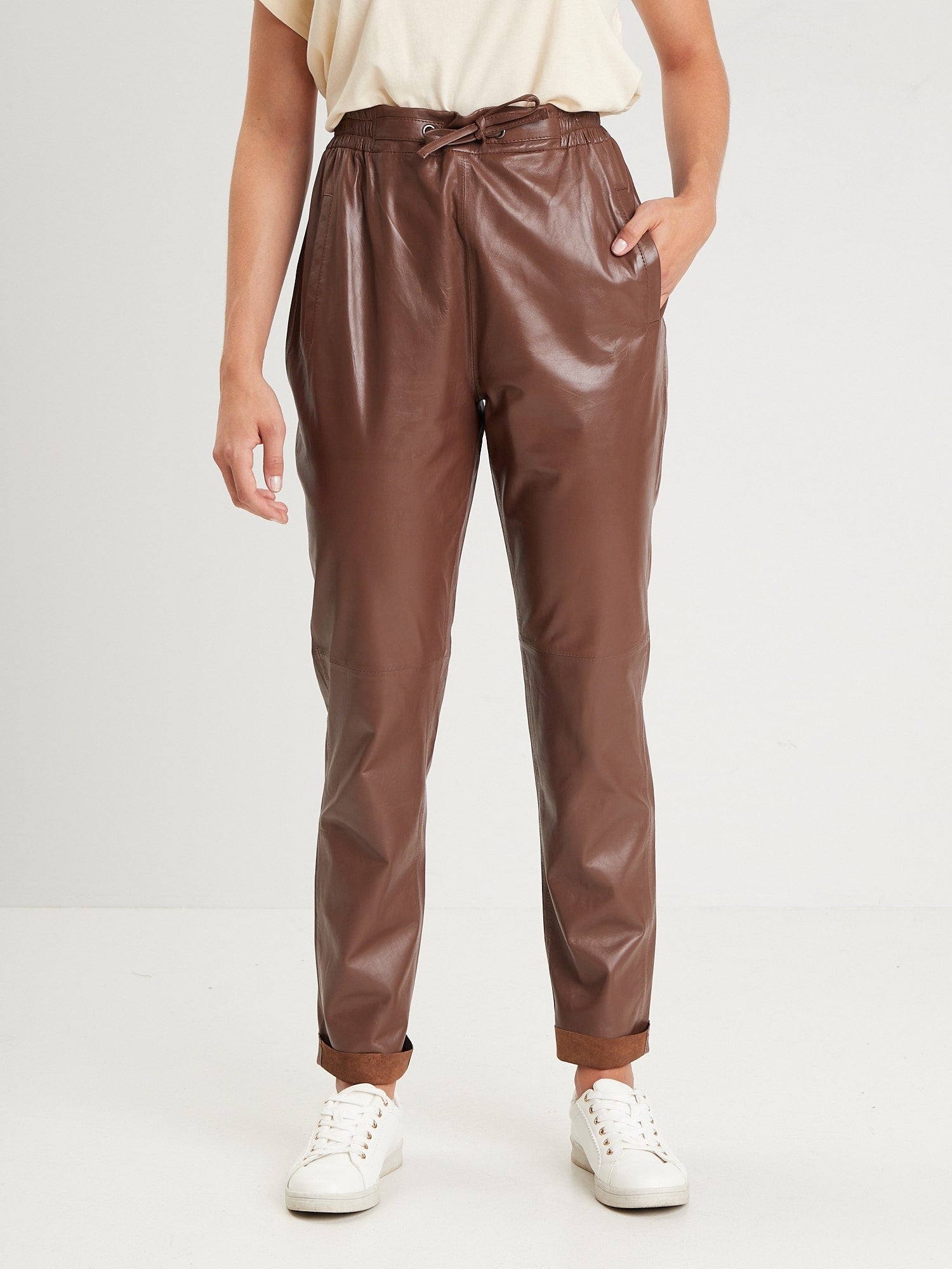 Joy - Pantalon cuir femme - Accueil