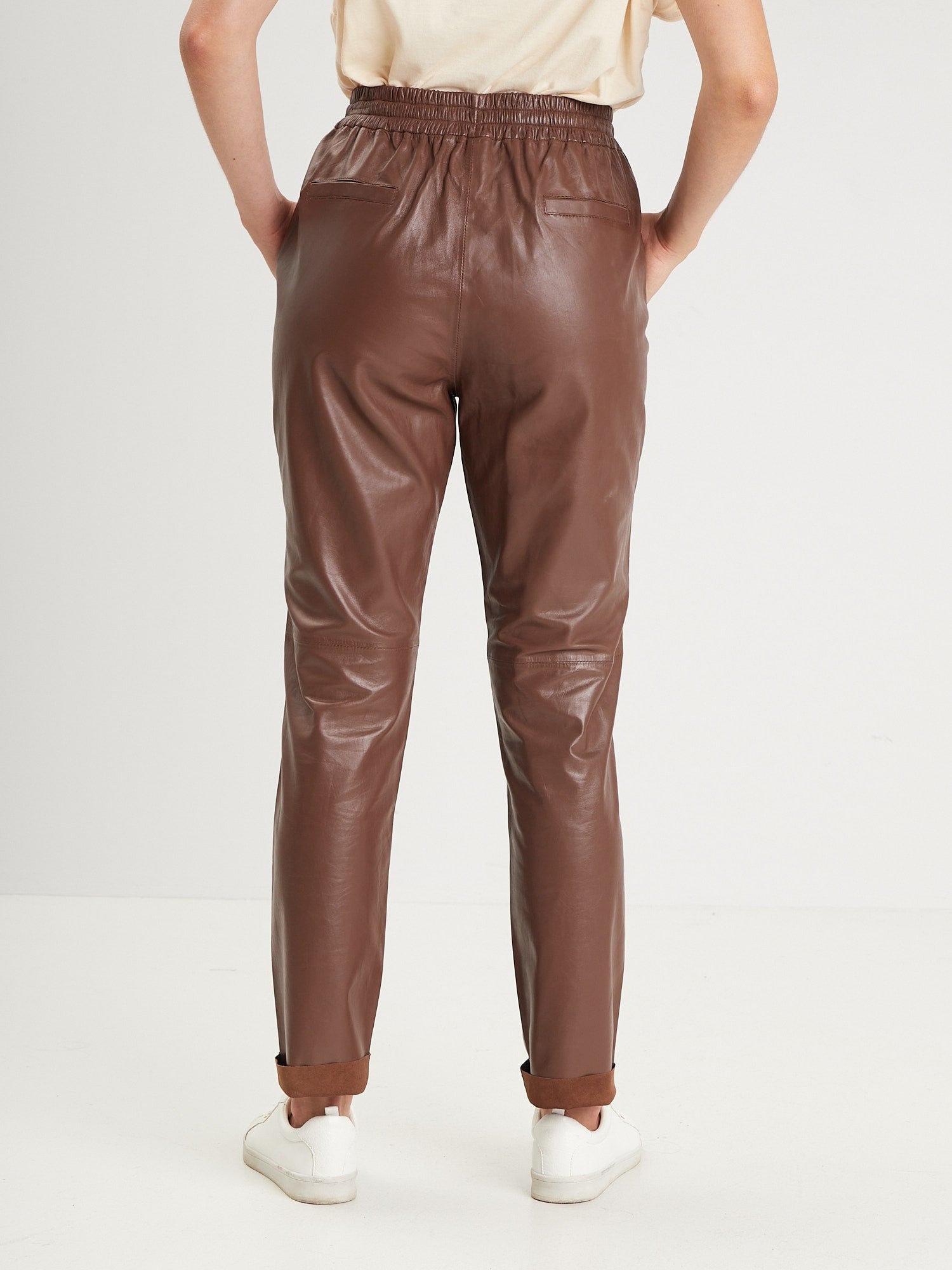 Joy - Pantalon cuir femme - Accueil