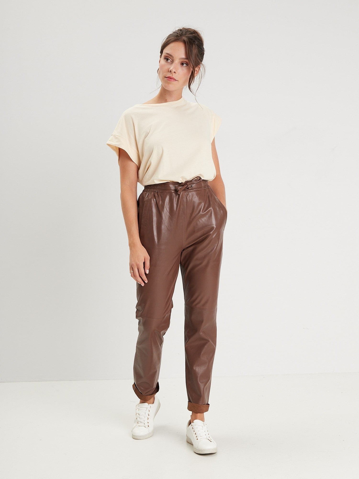 Joy - Pantalon cuir femme - Accueil