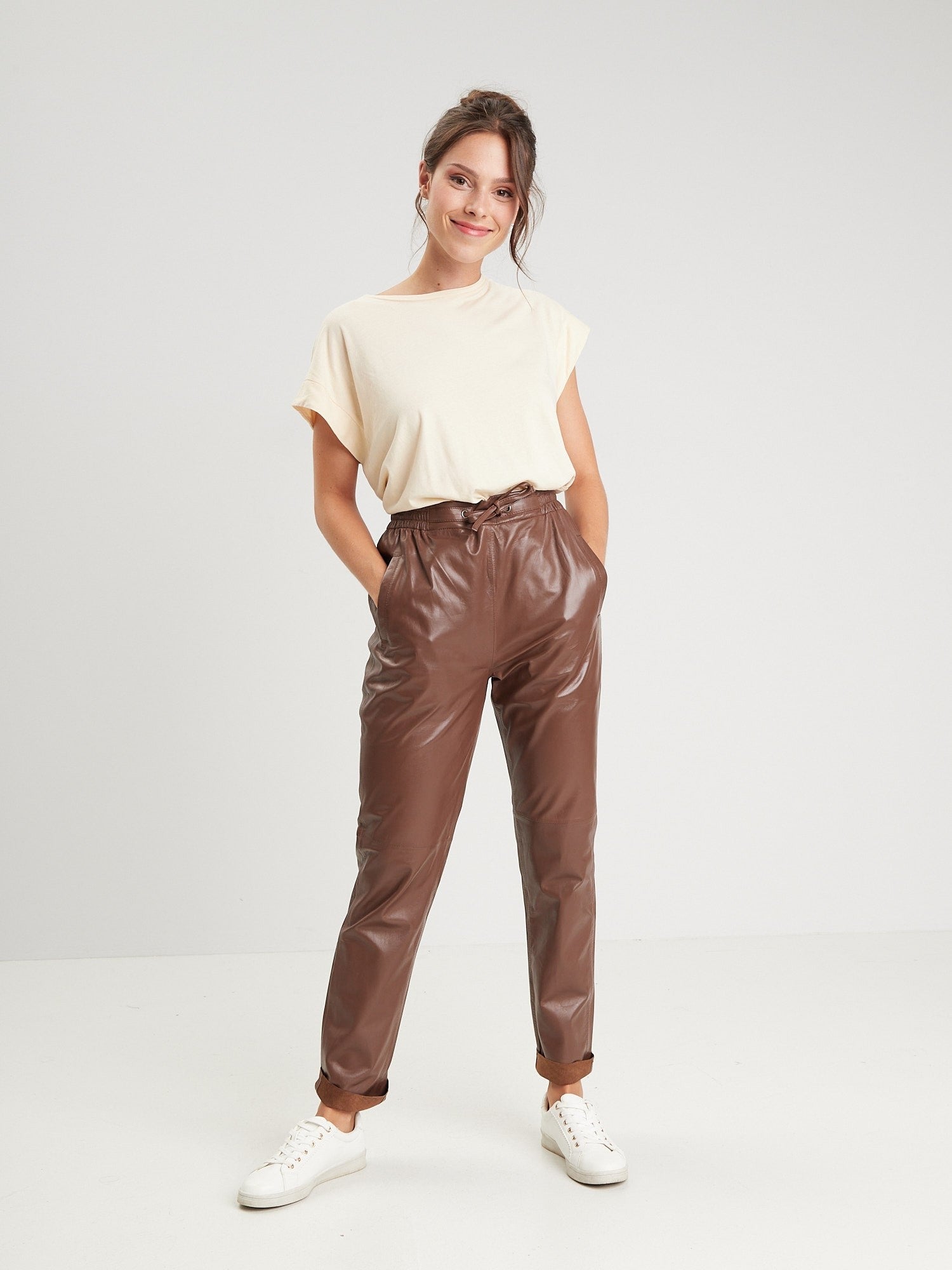 Joy - Pantalon cuir femme - Accueil