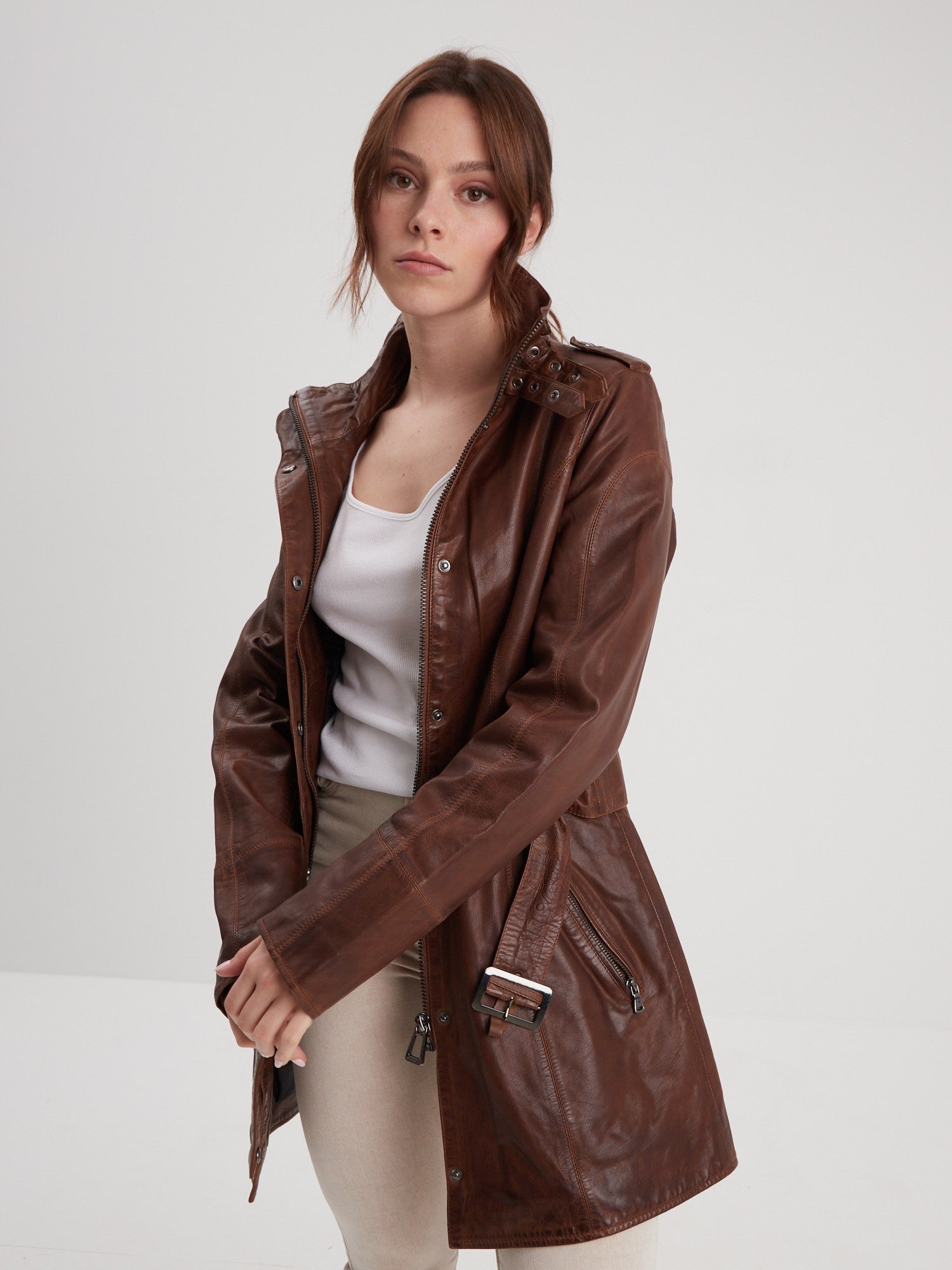 Manteau manche cuir femme sale