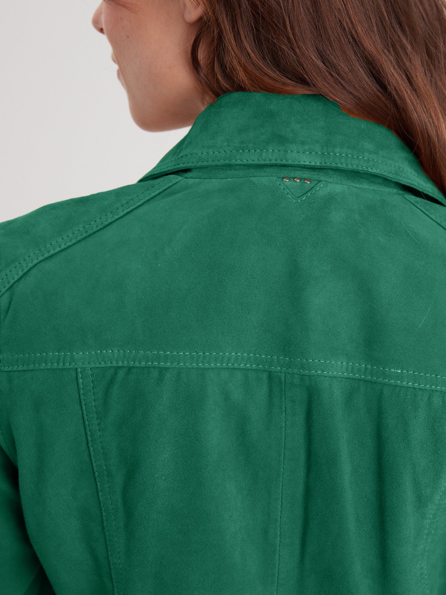 Veste daim verte femme sale