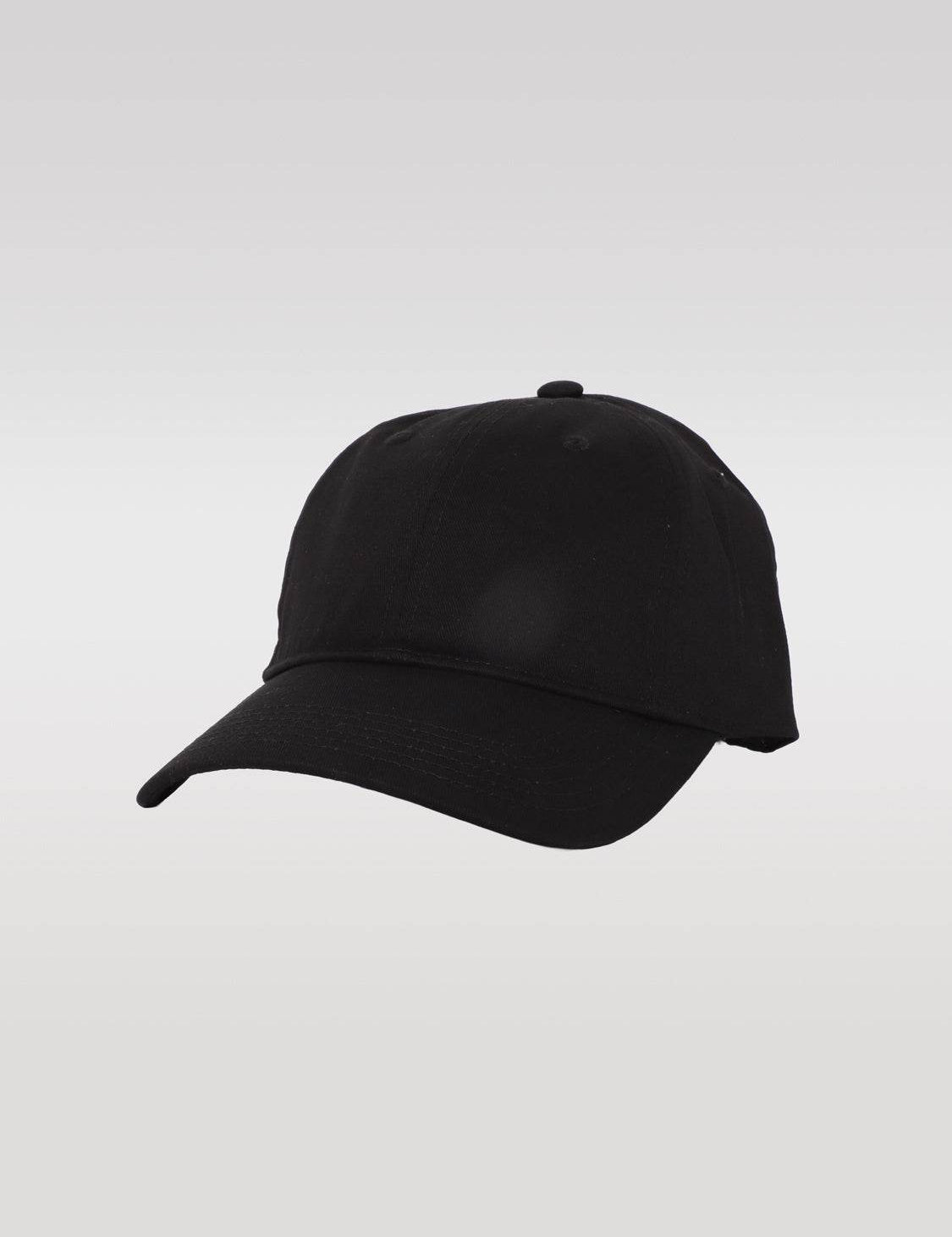 Casquette de baseball en coton noir uni sans logo.