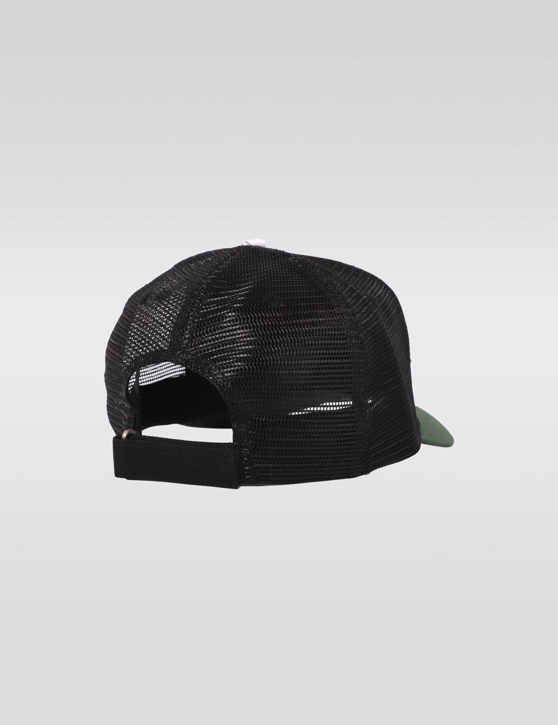 Vue arrière d'une casquette en maille filet noire.