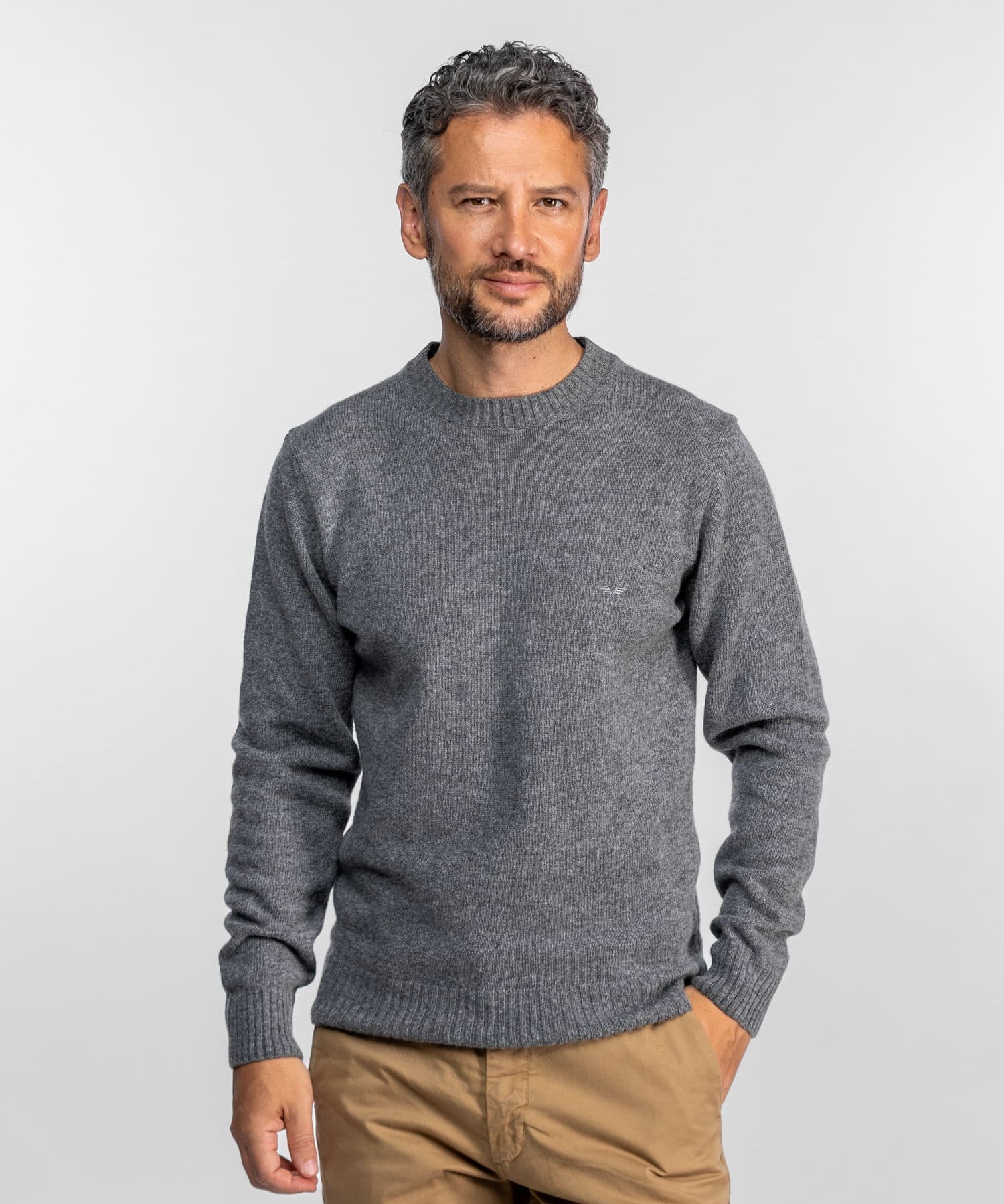 Découvrez notre collection de pulls et sweats pour homme de la marque DAYTONA 73.