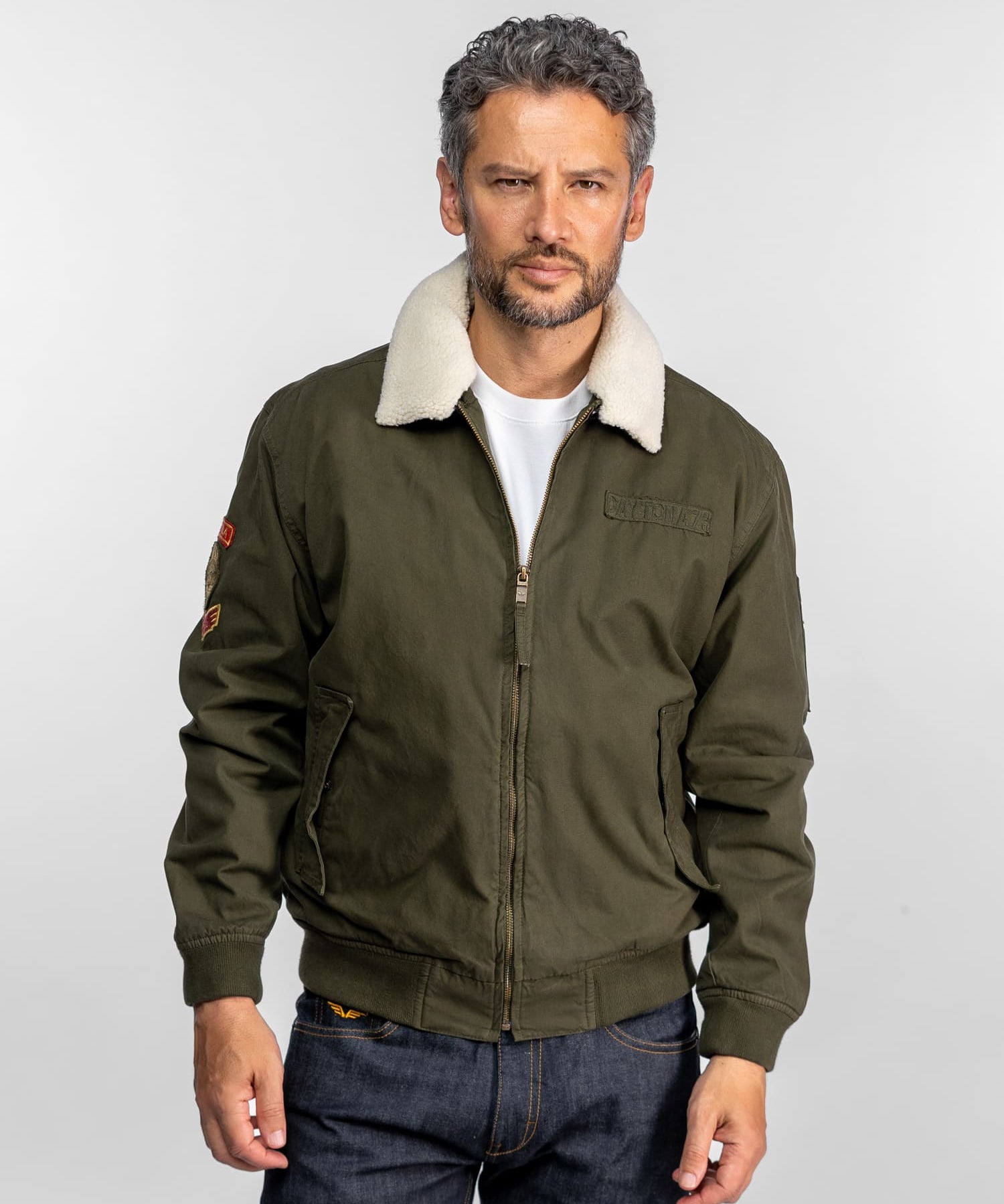 Découvrez notre collection de vestes en textile pour homme de la marque DAYTONA 73.